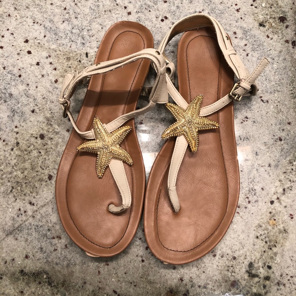 Women’s Christopher &Banks Starfish Sandal. Size 9
